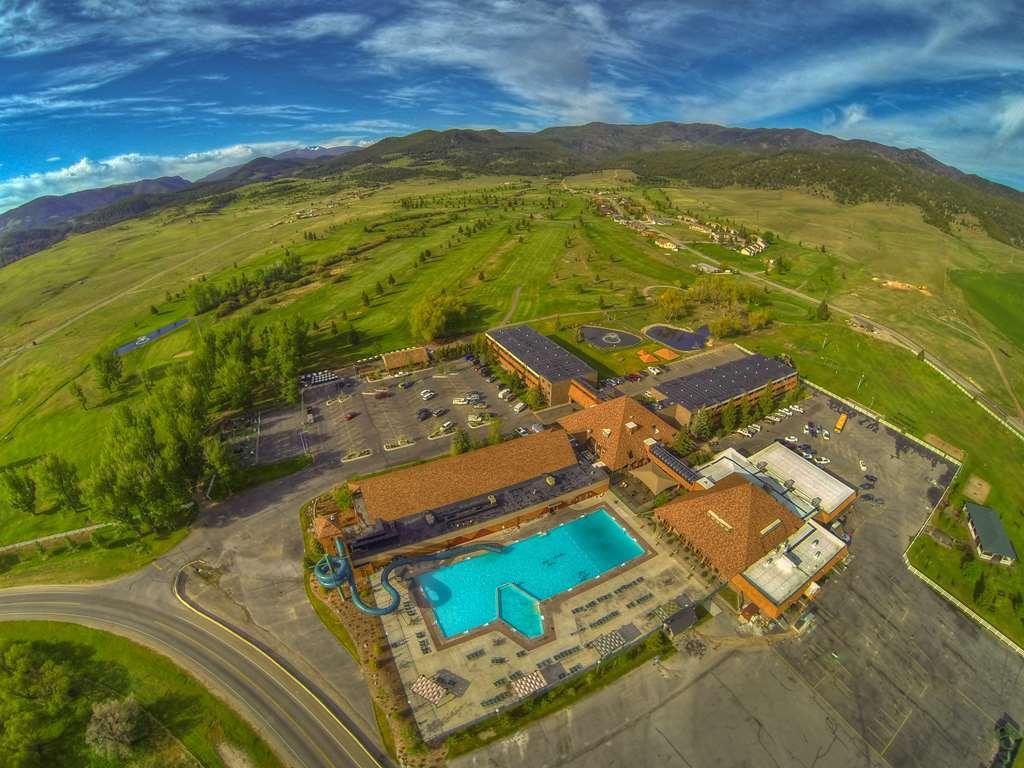 Fairmont Hot Springs Resort Butte Exterior photo